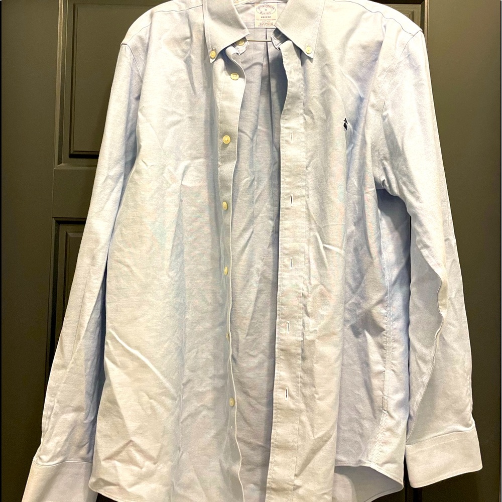 Brooks Brothers blue Medium Regent fit sport shirt. New without tags.
